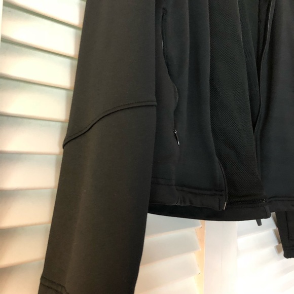 Champion Exercise Black Jacket - Picture 2 of 7